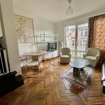 Superbe Appartement Duplex Avec Jacuzzi Brussels Ngoại thất bức ảnh